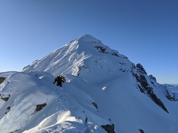 The view before the avalanche, looking up the South West ridge